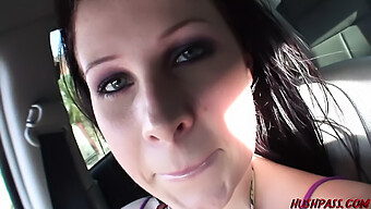 La Plantureuse Gianna Michaels Fait Une Fellation Dans Une Camionnette Avant De Se Faire Baiser Dans Un Style Pov