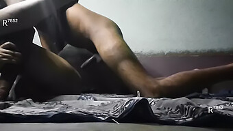 Indian Brother'S Friend Rough Sex With 18-Year-Old Maid In Dirty Talk Style