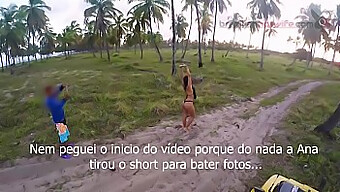 Casal Brasileiro Compartilha Momentos Íntimos À Beira-Mar Em Maracaipe