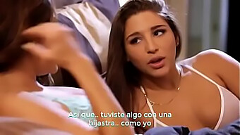 Abella Danger Y Su Madrastra Se Dedican A La Actividad Sexual En Un Vídeo Con Subtítulos En Español