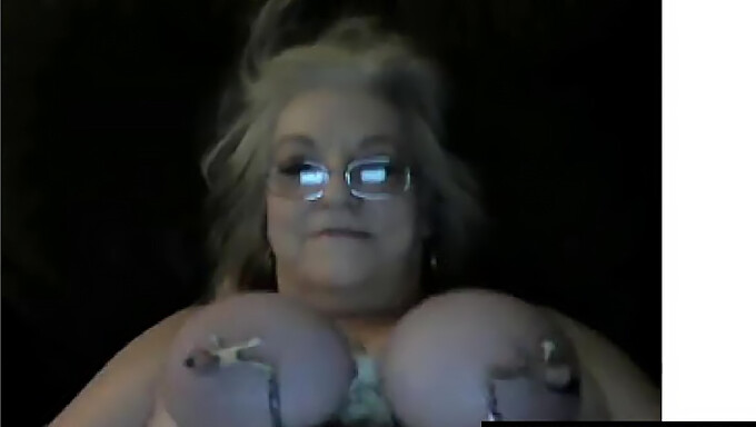 Horny Senior'S Webcam Addiction