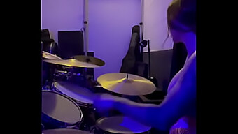 Tattooed Drummer Felicity'S Bouncing Big Boobs In Rhythm