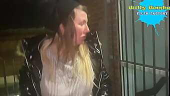 Raccolta Di Video Pov Con La Ragazza Di Strada Europea Cracky Che Si Esibisce In Pubblico