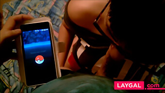 Teenage Girl Shows Off Her Pokemon Go Skills With A Blowjob